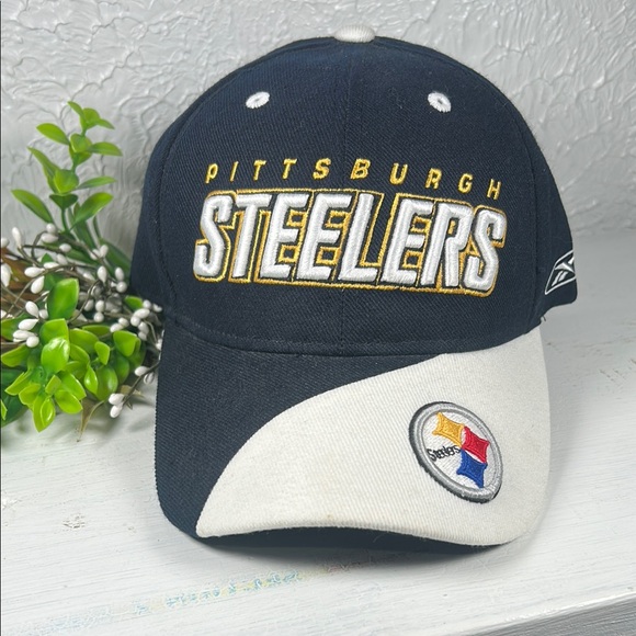 NFL Reebok Other - Pittsburgh Steelers Embroidered Hat With Raised Emblem Lettering